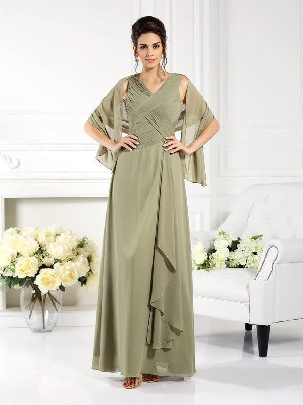 A-Line/Princess V-neck Pleats Sleeveless Long Chiffon Mother of the Bride Dresses TPP0007240 A-Line/Princess V-neck Pleats Sleeveless Long Chiffon Mother of the Bride Dresses TPP0007240