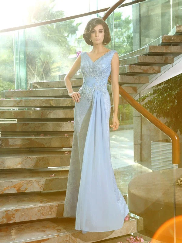 Sheath/Column V-neck Beading Sleeveless Long Lace Mother of the Bride Dresses TPP0007231 Sheath/Column V-neck Beading Sleeveless Long Lace Mother of the Bride Dresses TPP0007231