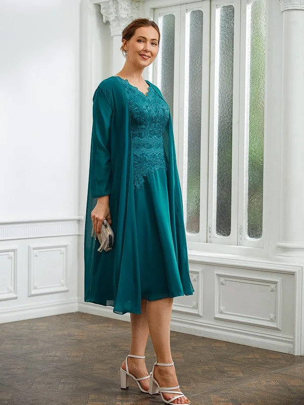 Noelle A-Line/Princess Chiffon Ruched V-neck Short Sleeves Knee-Length Mother of the Bride Dresses STIP0020268 Noelle A-Line/Princess Chiffon Ruched V-neck Short Sleeves Knee-Length Mother of the Bride Dresses STIP0020268