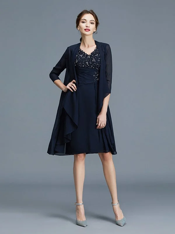 Sheath/Column V-neck Ruffles Chiffon Sleeveless Knee-Length Mother of the Bride Dresses TPP0007325 Sheath/Column V-neck Ruffles Chiffon Sleeveless Knee-Length Mother of the Bride Dresses TPP0007325