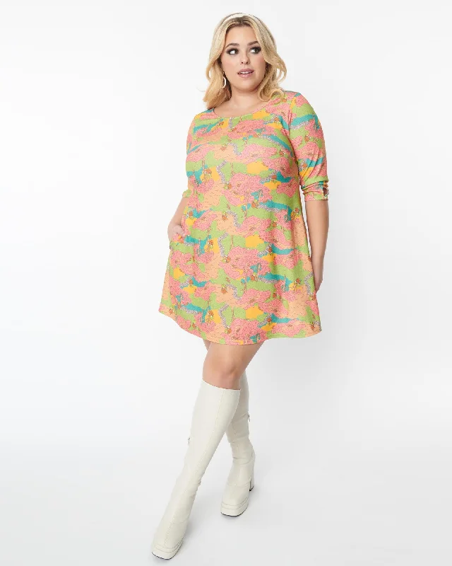Smak Parlour Plus Size Frog in the Park Print Cosmic Shift Dress | Frog in the Park Print Smak Parlour Plus Size Frog in the Park Print Cosmic Shift Dress | Frog in the Park Print