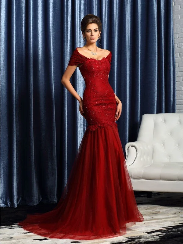 Trumpet/Mermaid Off-the-Shoulder Beading Short Sleeves Long Satin Mother of the Bride Dresses TPP0007100 Trumpet/Mermaid Off-the-Shoulder Beading Short Sleeves Long Satin Mother of the Bride Dresses TPP0007100
