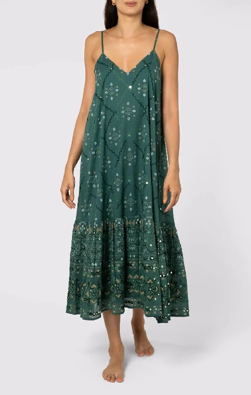 Mosaic Print V Neck Midi Dress in Bottle Green Comfortable Floral Print Midi Dress