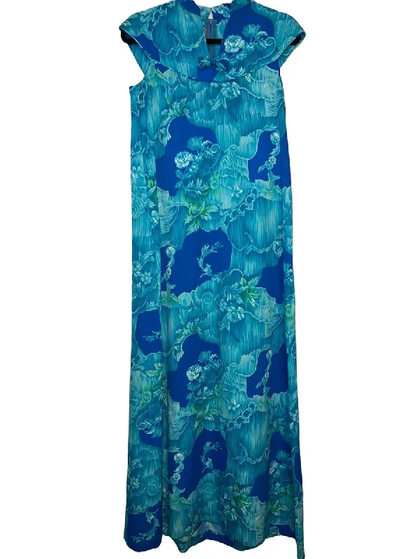 1970's Traditional Hawaiian Maxi Dress by Penneys Cozy Ruffle Sleeve Maxi Dress