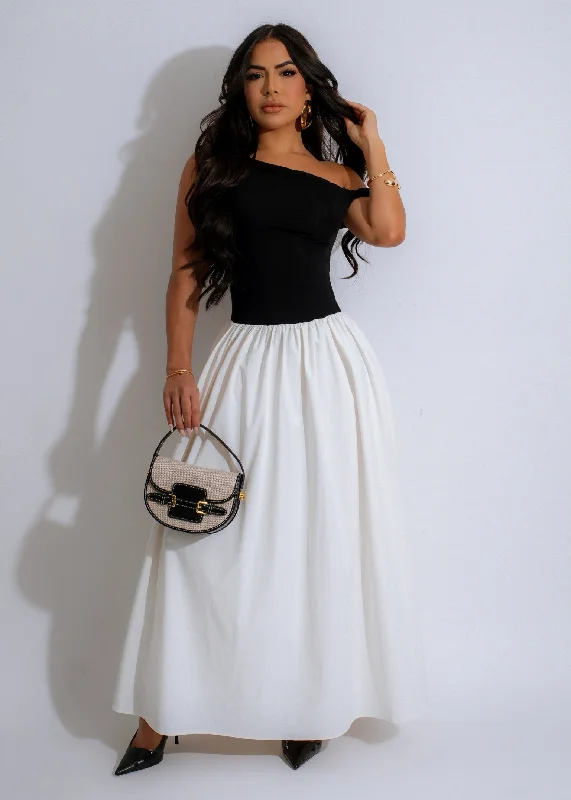 Midnight Harmony Maxi Dress Black Fashionable High-Waist Maxi Dress