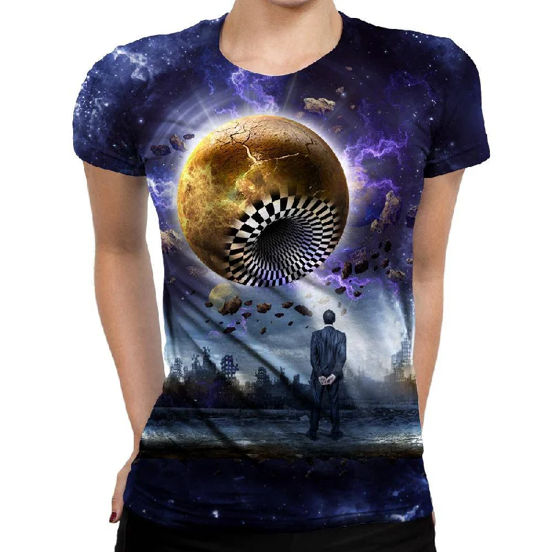 Planetary Hole Womens T-Shirt Cozy Warm Stylish