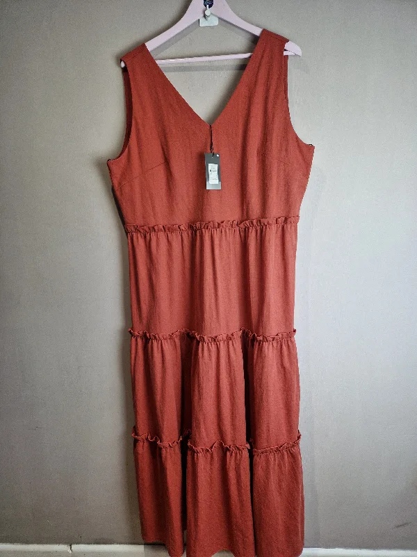 Primark tiered terracotta maxi dress - size 20 Fashionable High-Waist Maxi Dress