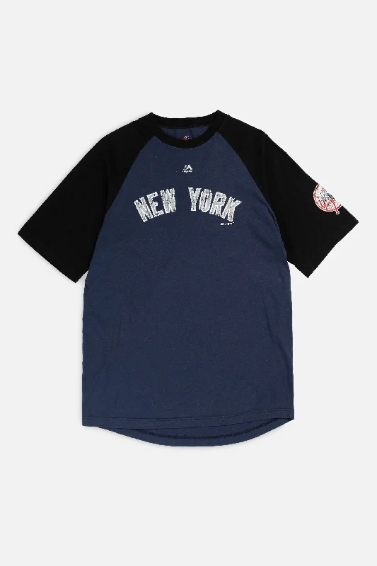 Vintage NY Yankees MLB Tee - M Fleece Nylon Spandex