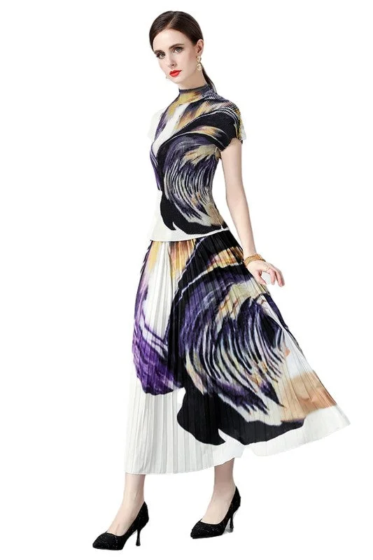 2-Piece Painted Print Maxi Dress *Online Only* Cozy Open-Back Maxi Dress