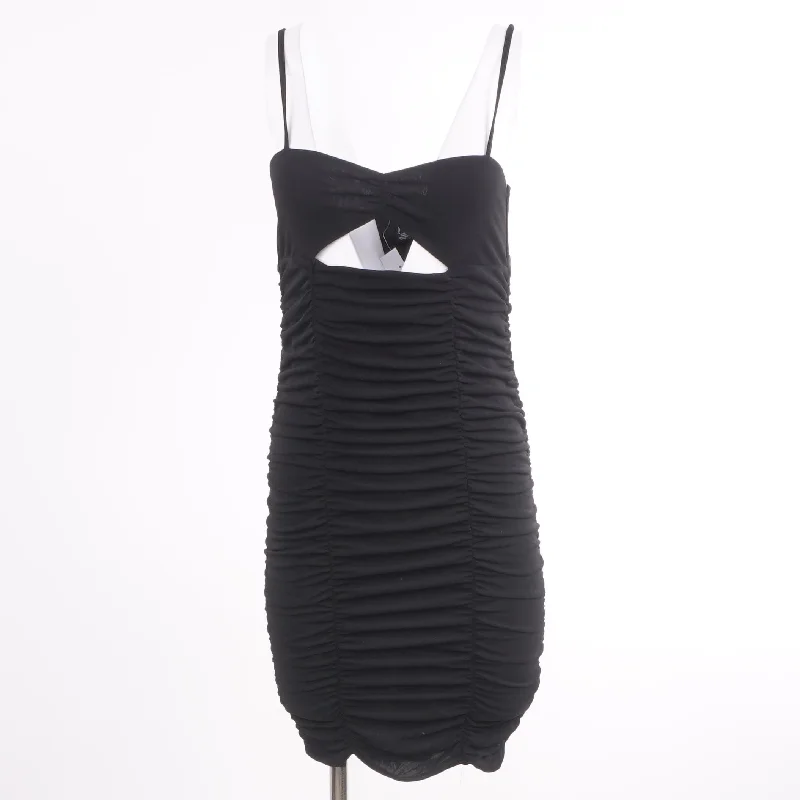 Black Solid Mini Dress Comfortable Off-Shoulder Mini Dress