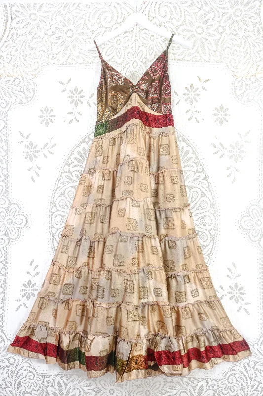 Delilah Maxi Dress - Fawn & Earth Tone Motif - Vintage Sari - Free Size M/L Trendy Floral Print Maxi Dress Delilah Maxi Dress - Fawn & Earth Tone Motif - Vintage Sari - Free Size M/L Trendy Floral Print Maxi Dress