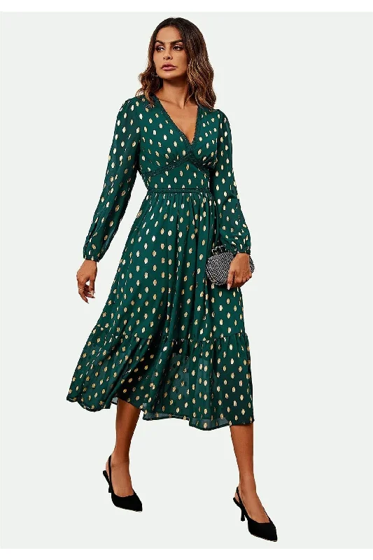 FS Collection Lace Trim Foil Long Sleeve Maxi Dress In Green Comfortable Pleated Maxi Dress FS Collection Lace Trim Foil Long Sleeve Maxi Dress In Green Comfortable Pleated Maxi Dress