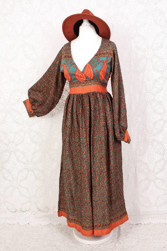 Rosemary Maxi Dress - Vintage Indian Sari - Jade & Cantaloupe Floral Paisley - XS/S Elegant Lace-Up Maxi Dress Rosemary Maxi Dress - Vintage Indian Sari - Jade & Cantaloupe Floral Paisley - XS/S Elegant Lace-Up Maxi Dress